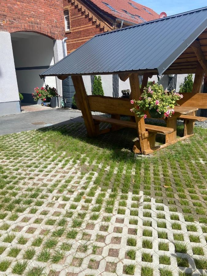 Ferienwohnungen In แอร์ฟวร์ท ภายนอก รูปภาพ